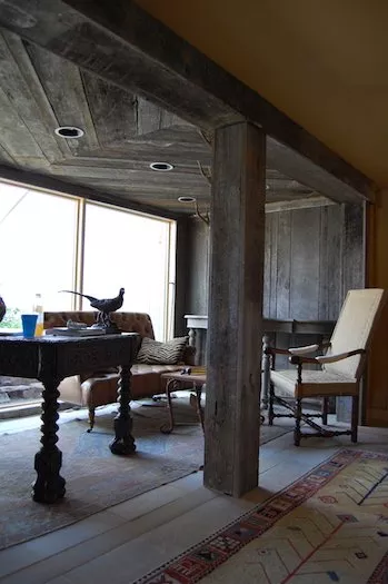 3reclaimed-barnwood-office