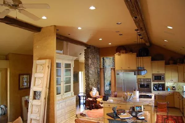 reclaimed-wood-beam-installation-01