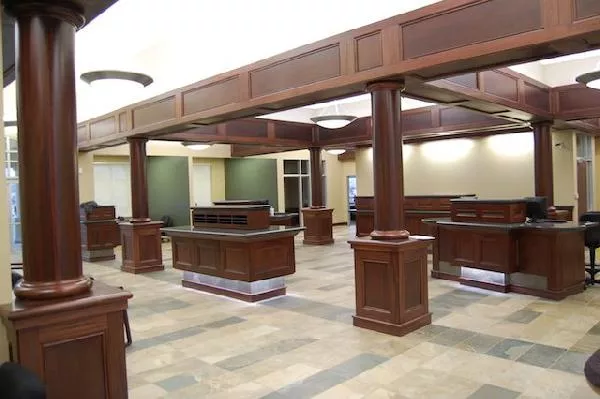 mahogany-columns-and-panels2